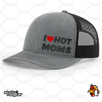 Load image into Gallery viewer, I Love Hot Moms hat

