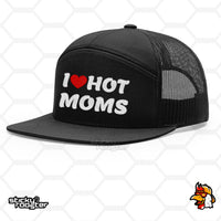Load image into Gallery viewer, I Love Hot Moms hat

