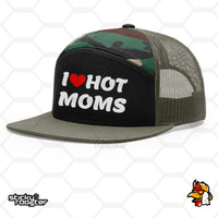 Load image into Gallery viewer, I Love Hot Moms hat
